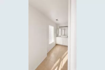 10312 Whitecrown, Corona, CA 92883 - Photo 6