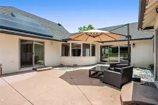 11365 Thurston Pl, Los Angeles, CA 90049 - Photo 24
