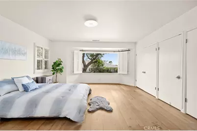 11365 Thurston Pl, Los Angeles, CA 90049 - Photo 12