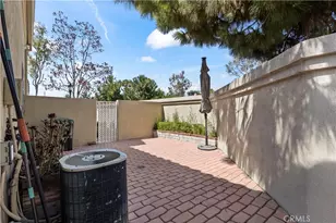 80 Almador, Irvine, CA 92614 - Photo 44