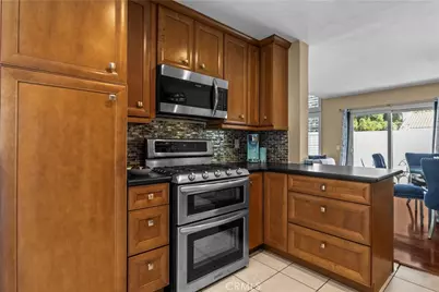 80 Almador, Irvine, CA 92614 - Photo 20