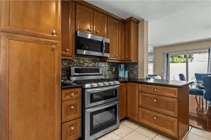 80 Almador, Irvine, CA 92614 - Photo 20