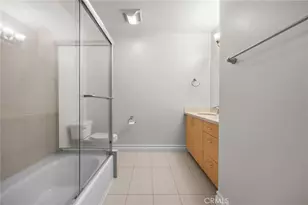 917 S New Hampshire, Los Angeles, CA 90006 - Photo 28