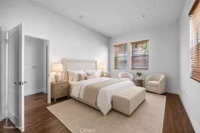 917 S New Hampshire #215, Los Angeles, CA 90006 - Photo 22