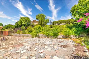 404 Continental Ct, Newbury Park, CA 91320 - Photo 36