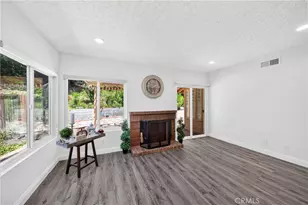 404 Continental Ct, Newbury Park, CA 91320 - Photo 6