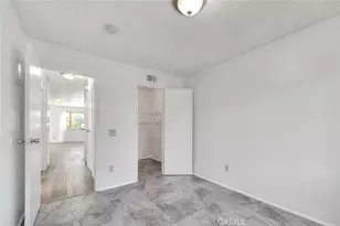 1104 S Mantle Ln, Santa Ana, CA 92705 - Photo 28