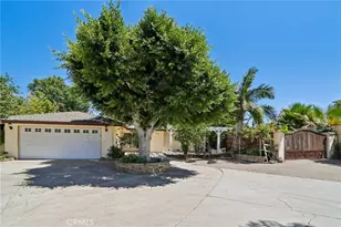 12312 Newport, Santa Ana, CA 92705 - Photo 2