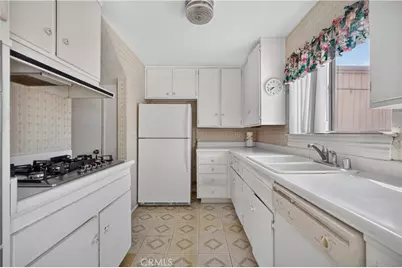 8170 Glengarry, Buena Park, CA 90621 - Photo 16