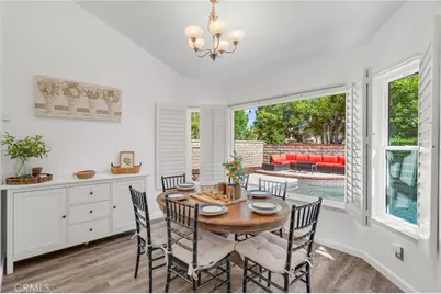 23515 Estrella, Valencia, CA 91355 - Photo 22