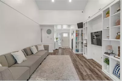 23515 Estrella, Valencia, CA 91355 - Photo 32