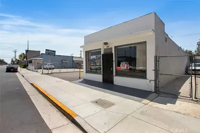 322 E Market Street, Long Beach, CA 90805 - Photo 8