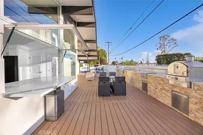 17451 Avalon, Huntington Beach, CA 92647 - Photo 46