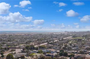 17451 Avalon, Huntington Beach, CA 92647 - Photo 70