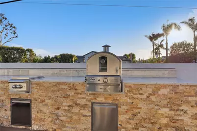 17451 Avalon, Huntington Beach, CA 92647 - Photo 48