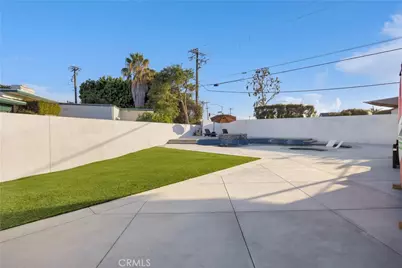 17451 Avalon, Huntington Beach, CA 92647 - Photo 54