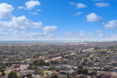17451 Avalon, Huntington Beach, CA 92647 - Photo 70
