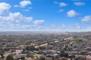 17451 Avalon, Huntington Beach, CA 92647 - Photo 70