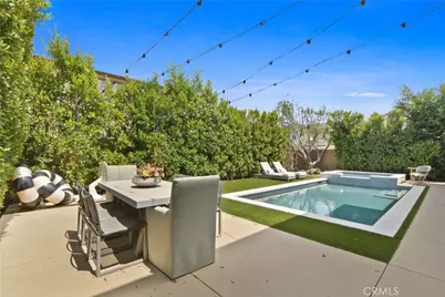 17382 Burrows, Huntington Beach, CA 92649 - Photo 30