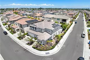 17382 Burrows, Huntington Beach, CA 92649 - Photo 54