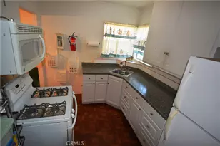 6421 Radford, Los Angeles, CA 91606 - Photo 14