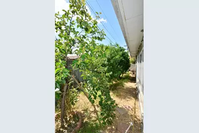 6421 Radford, Los Angeles, CA 91606 - Photo 42
