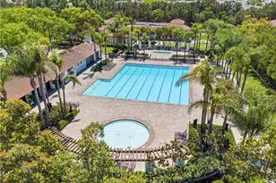 102 Millbrook, Irvine, CA 92618 - Photo 6