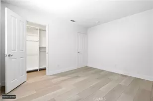 102 Millbrook, Irvine, CA 92618 - Photo 32