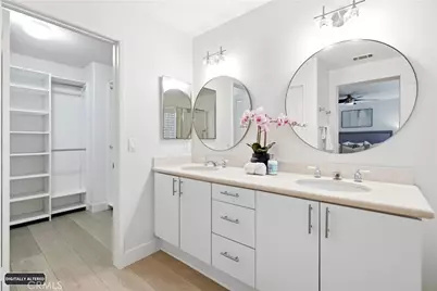 102 Millbrook, Irvine, CA 92618 - Photo 24