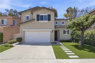 102 Millbrook, Irvine, CA 92618 - Photo 8