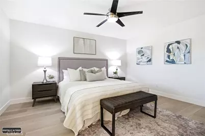 102 Millbrook, Irvine, CA 92618 - Photo 22