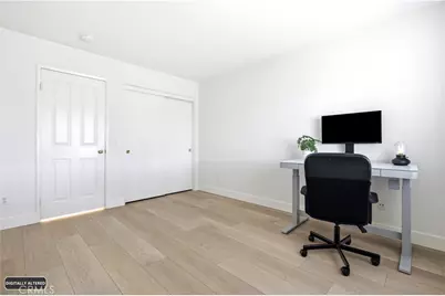102 Millbrook, Irvine, CA 92618 - Photo 36