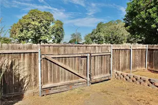 3502 E Allington St, Long Beach, CA 90805 - Photo 46