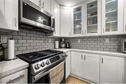 2452 Chelsea Place #M, Santa Monica, CA 90404 - Photo 10