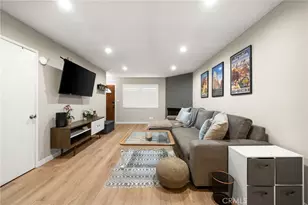 2452 Chelsea Pl, Santa Monica, CA 90404 - Photo 1