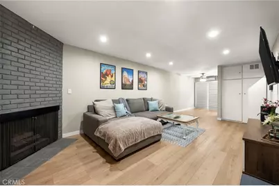 2452 Chelsea Place #M, Santa Monica, CA 90404 - Photo 4