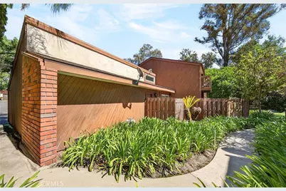 9440 Friendly Woods Lane, Whittier, CA 90605 - Photo 2
