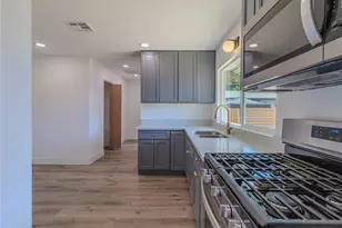 1974 Milton, Riverside, CA 92507 - Photo 4