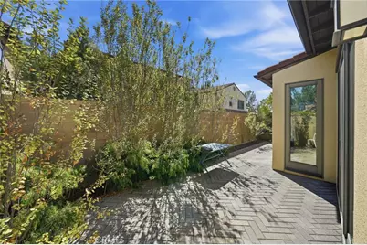 73 Island Coral, Irvine, CA 92620 - Photo 24