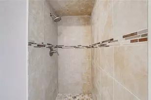 3000 Verdant Ct, Bakersfield, CA 93309 - Photo 18