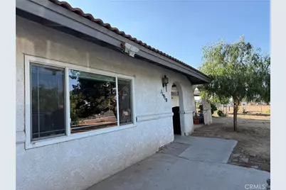 11910 Hawthorne, Hesperia, CA 92345 - Photo 2