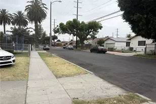 922 E 97th, Los Angeles, CA 90002 - Photo 4
