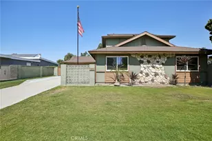 105 N Trevor St, Anaheim, CA 92806 - Photo 2