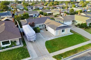 6101 Cornell, Huntington Beach, CA 92647 - Photo 2