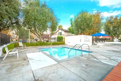 6913 Kent Way, Cypress, CA 90630 - Photo 6