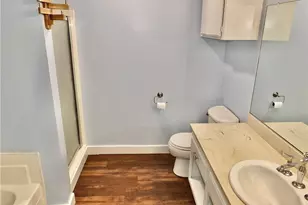 372 Carroll Park, Long Beach, CA 90814 - Photo 18