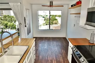 372 Carroll Park, Long Beach, CA 90814 - Photo 8