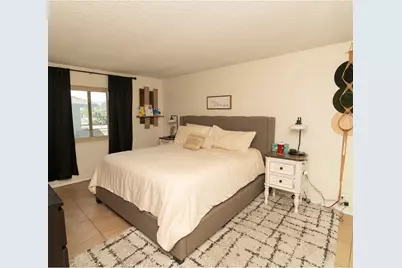 1691 W Recreo, Anaheim, CA 92802 - Photo 6
