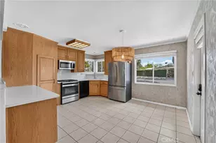 1587 W Kimberly Ave, Anaheim, CA 92802 - Photo 16