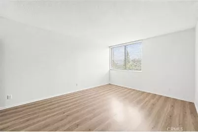 4505 California #402, Long Beach, CA 90807 - Photo 8